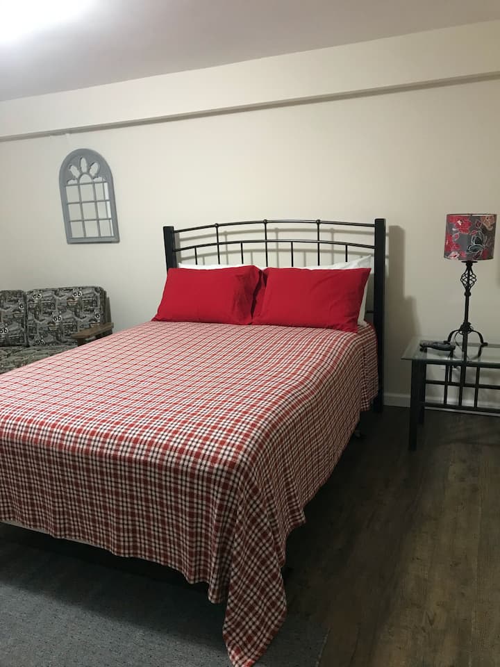 Batavia Vacation Rentals & Homes Illinois, United States Airbnb