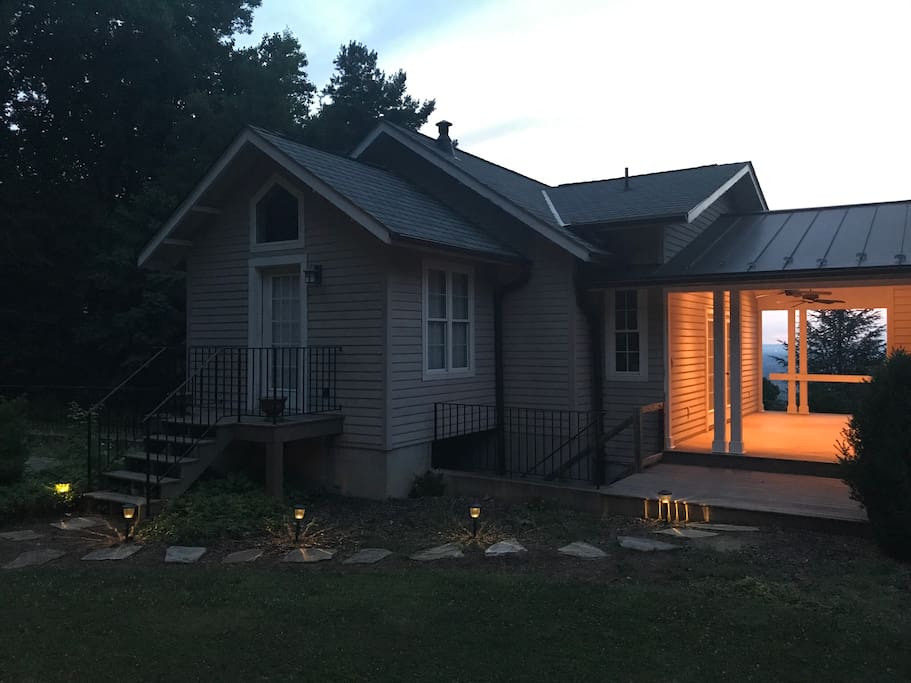 A Great Getaway — Foxglove Retreat Apartments for Rent in Bluemont