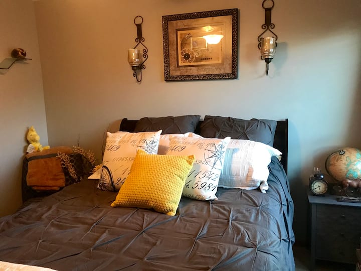 Old World Room - Gretna, NE