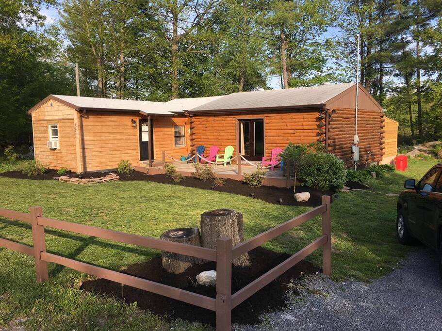 Super Clean, Pet Friendly Cottage! NO