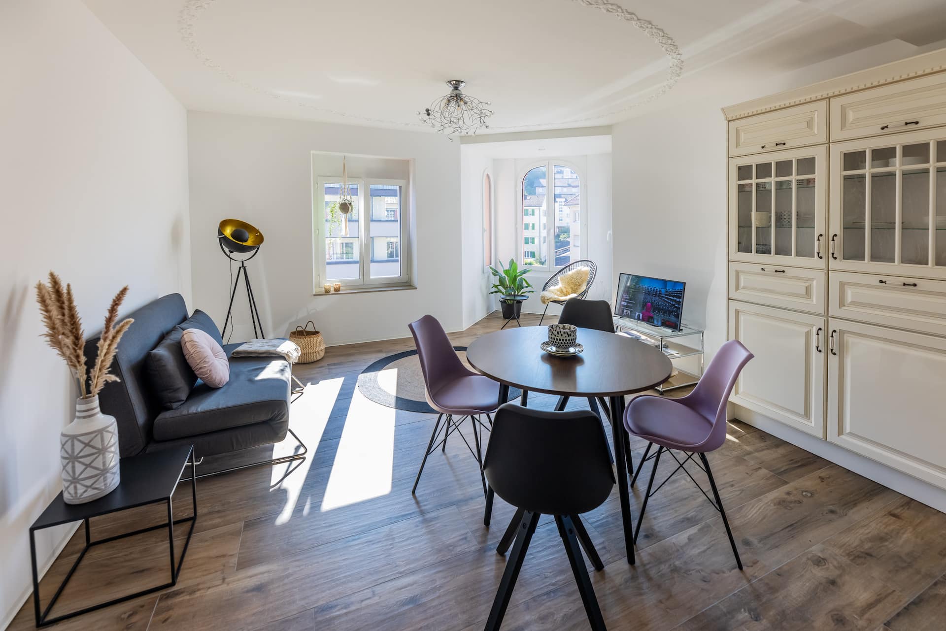 Charming sun filled City Apartment