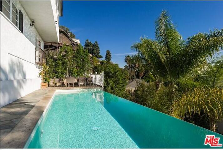 Gorgeous home above Chateau Marmont w/views & pool gallery image 4