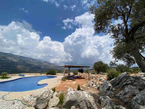 Sidyma Grove Luxury Home Huge Pool & Stunning View