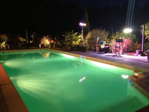 Superb Villa 350 m2 of housing