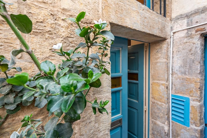 Valletta Collection managed Airbnb listing 3