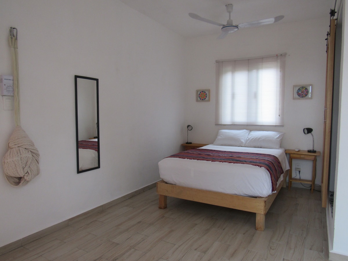 غرفة النوم 2