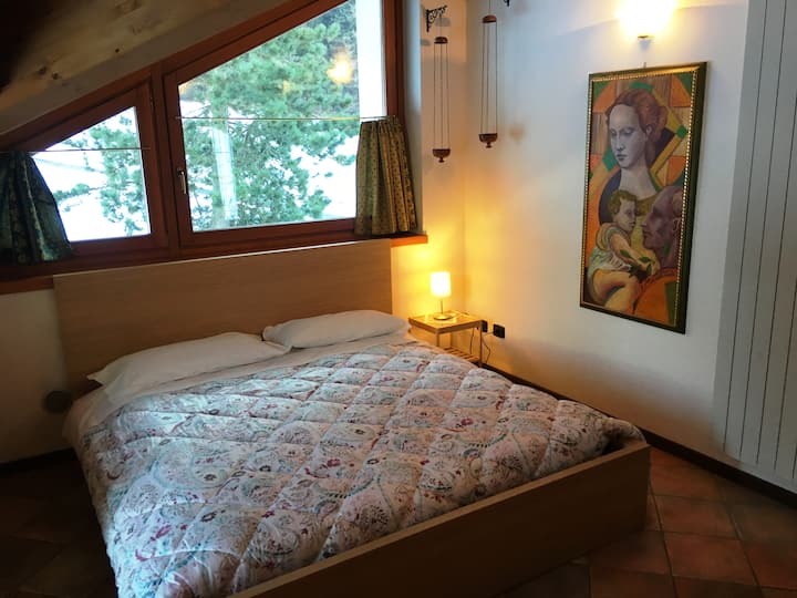 Schlafzimmer 1