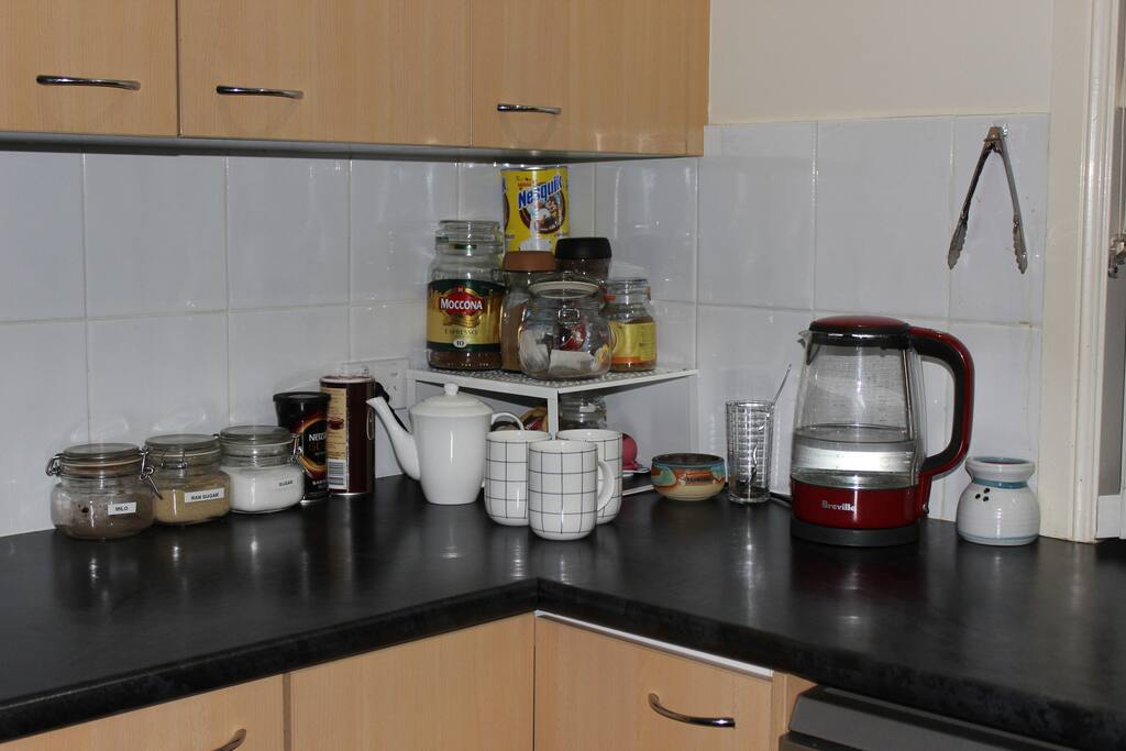 Make yourself a cuppa, milk is in the fridge, help yourself.