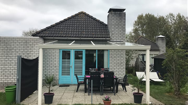 Bungalow in Meernähe, eingezäunt,Hunde erlaubt Häuser zur Miete in