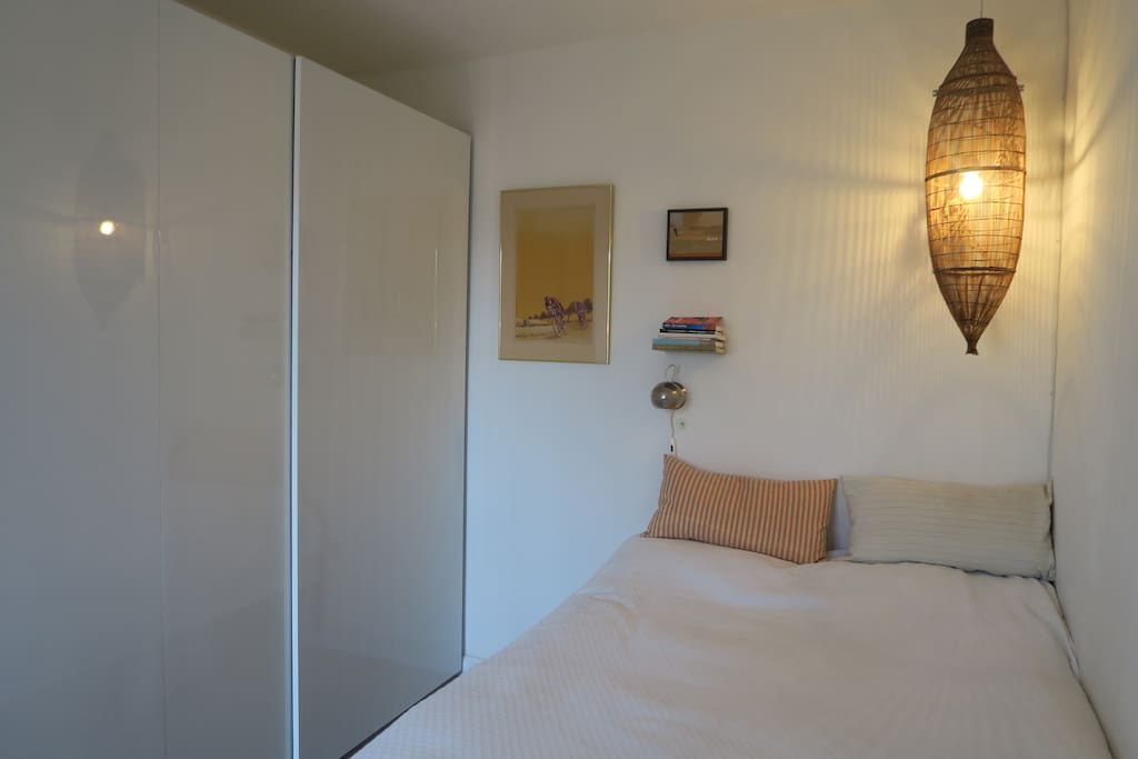 The bedroom - with a dooble bed