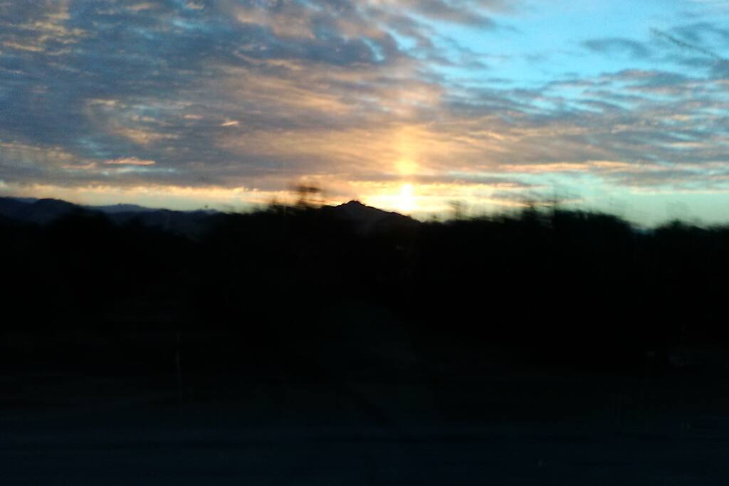 Beautiful panoramic sunset and sunrise views.