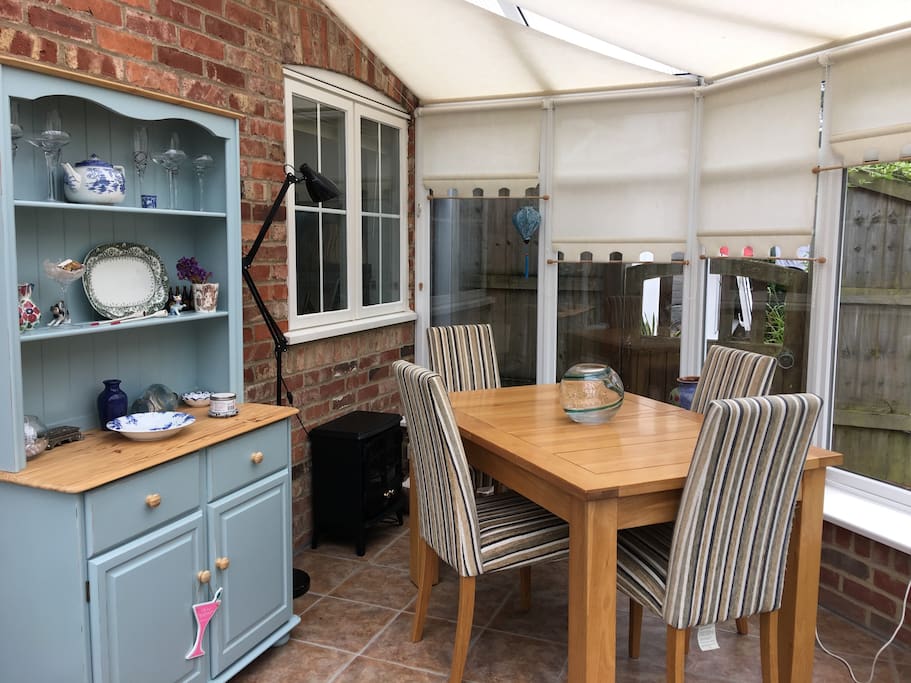 Conservatory for exclusive guest use.