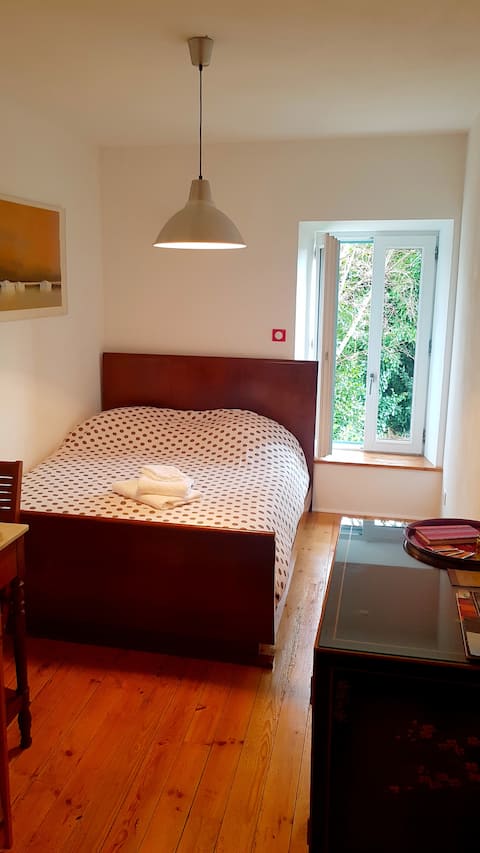 2 Bedrooms "Les Essarteaux" 10 minutes from Aubusson