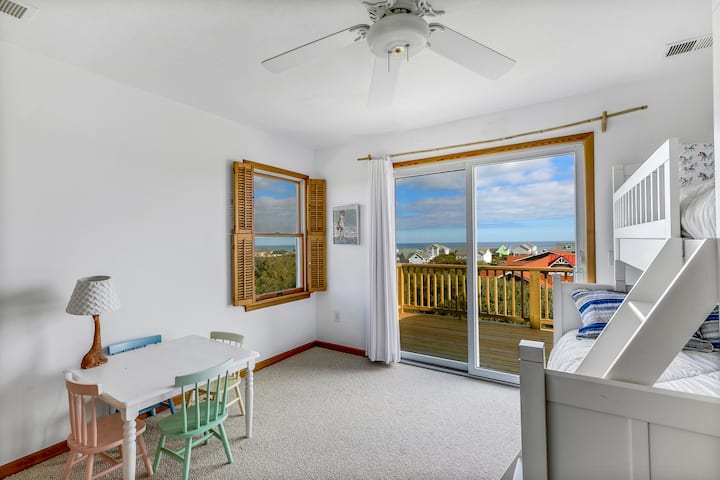 ห้องนอนชั้นบน