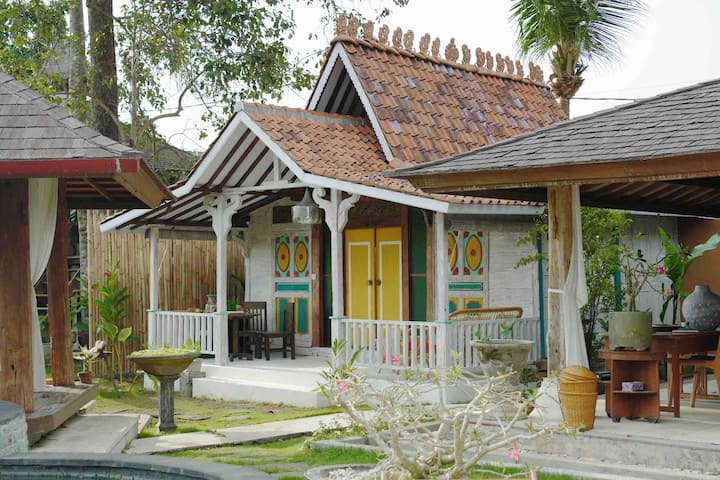Sandy house. Sandy house