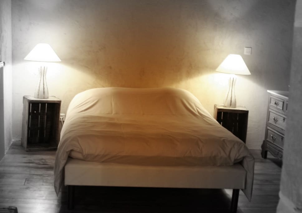 Parisienne chambre 1 va devenir 2 x80 en janvier 2018