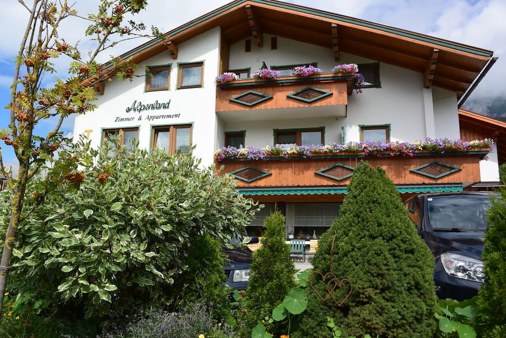 Haus Alpenland