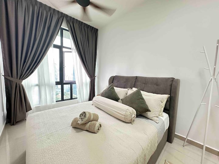 Dhomë gjumi me pamje mahnitëse klcc