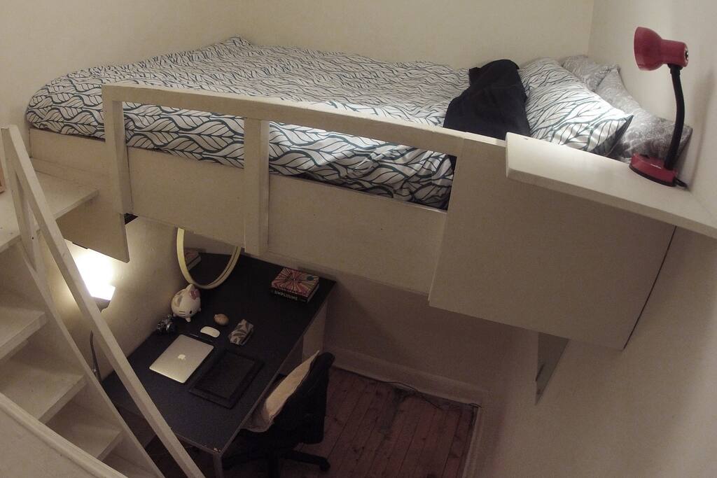 bunk room
