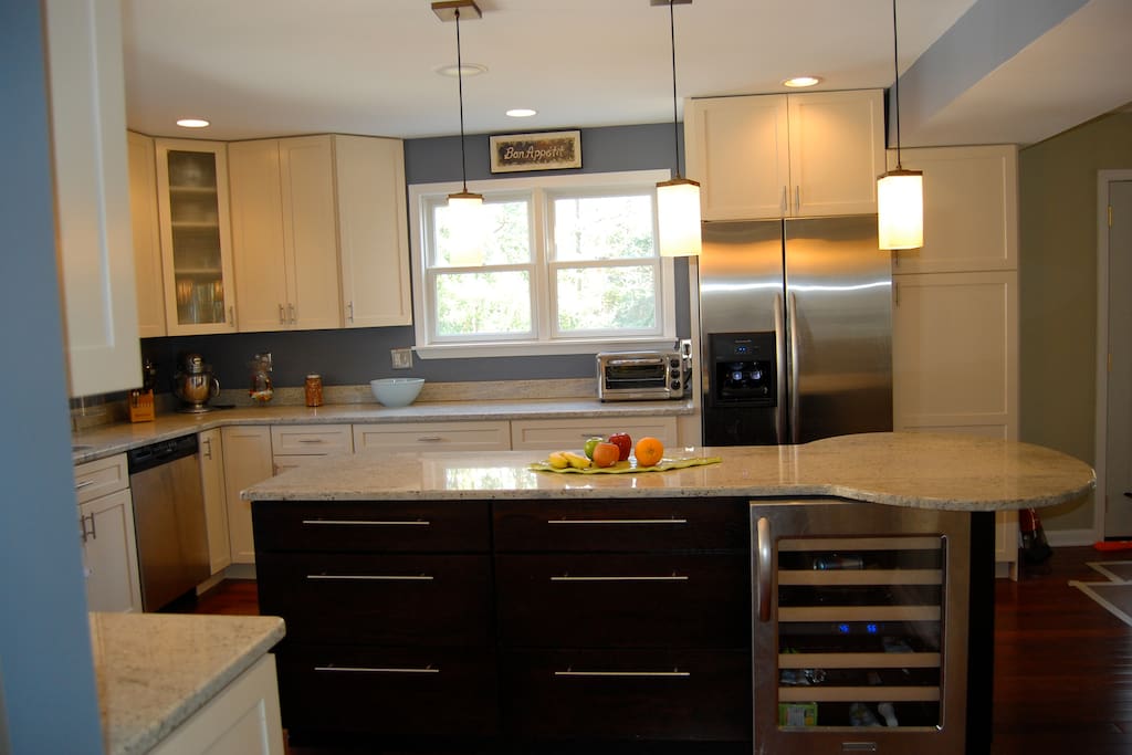 completely stocked Kitchen - Just being food!