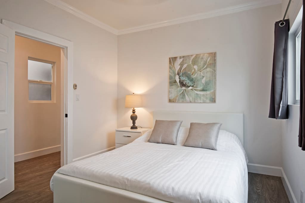 Bedroom 3-Queen Size Bed