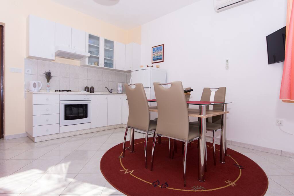 Kitchen and dinning room