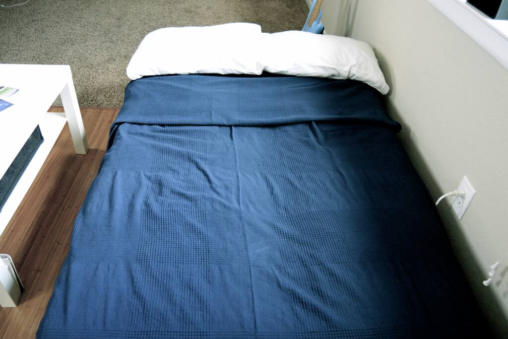 Bed Setup (Futon)