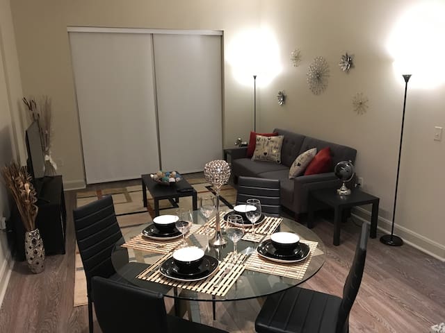 Airbnb The Woodlands Holiday Rentals Places To Stay Texas