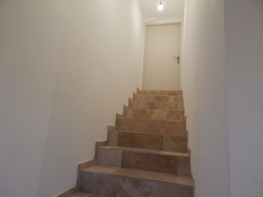 Escalier d'accès à l'appartement