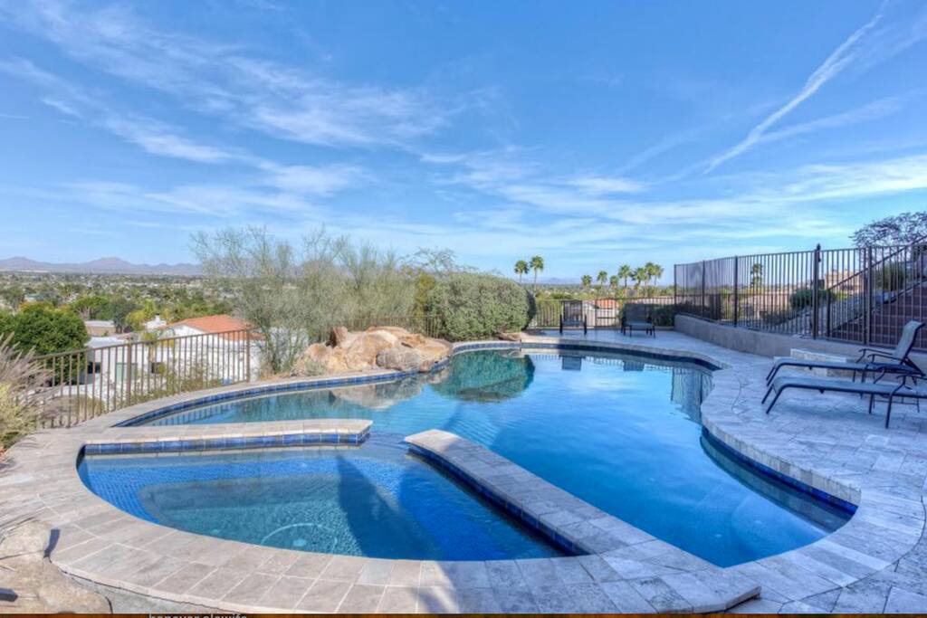 Pool and jacuzzi