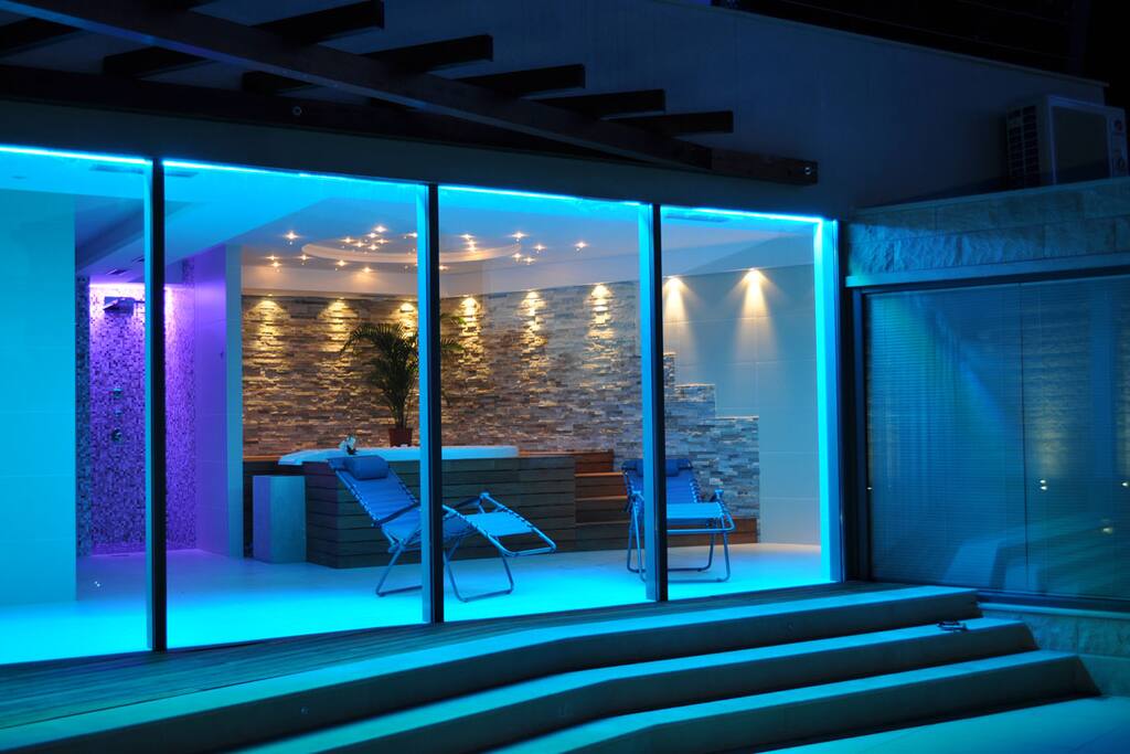 Hot tube