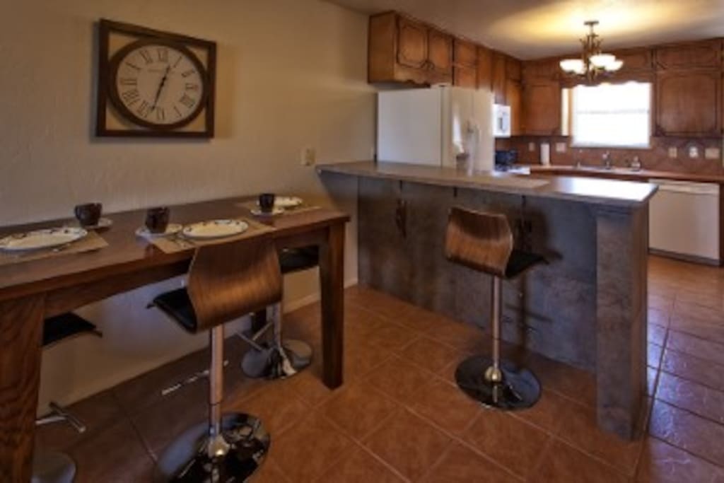 Bar & Kitchen Area