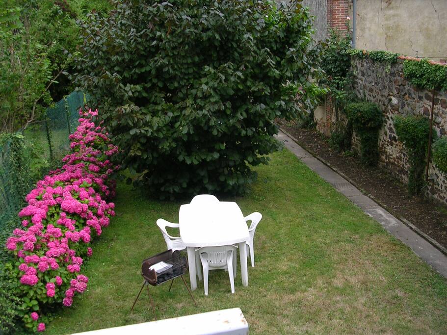 le jardin en été