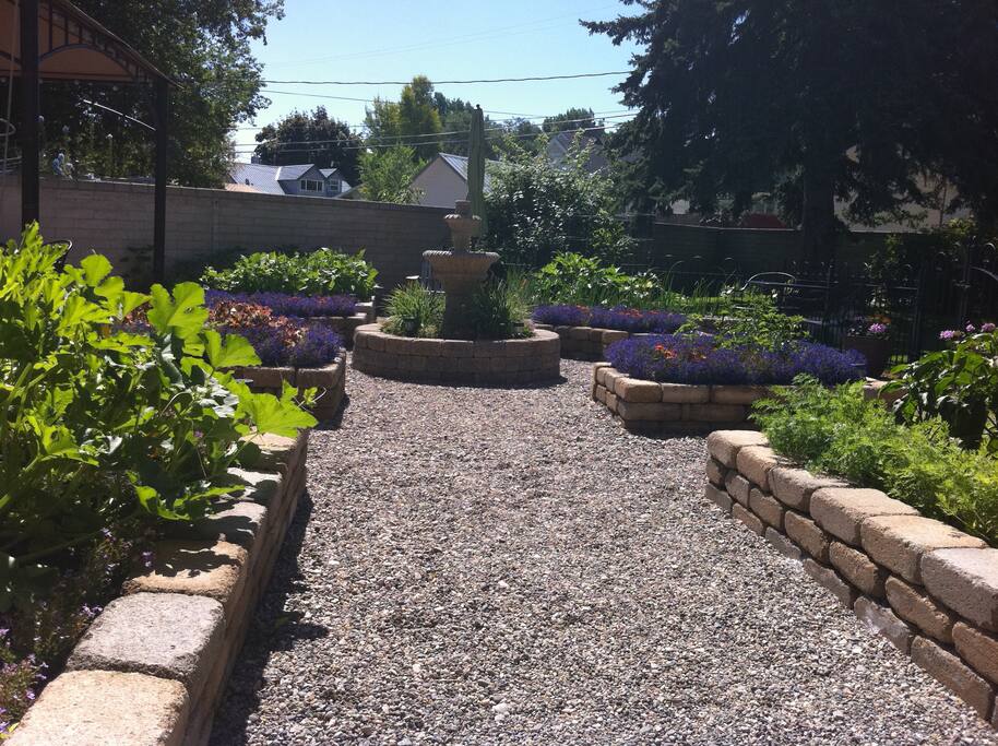 French Garden for you to Enjoy