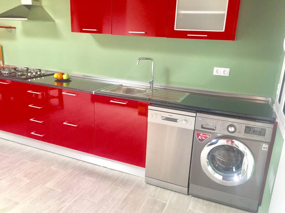 Fully equipped kitchen.