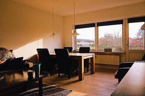 Deluxe spacious apartment, beautiful natural light