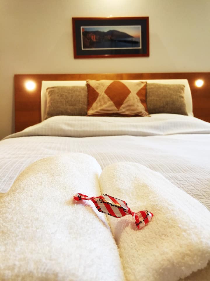 حجم كبير(سرير 160 سم)