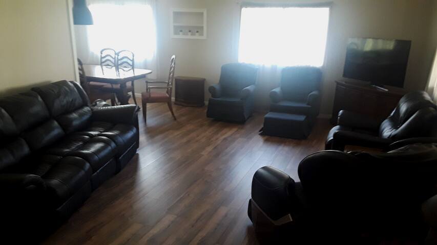Airbnb Nelsonville Vacation Rentals Places To Stay Ohio