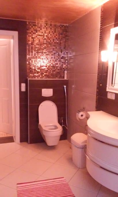 WC (reserviert für Airbnb Gäste)