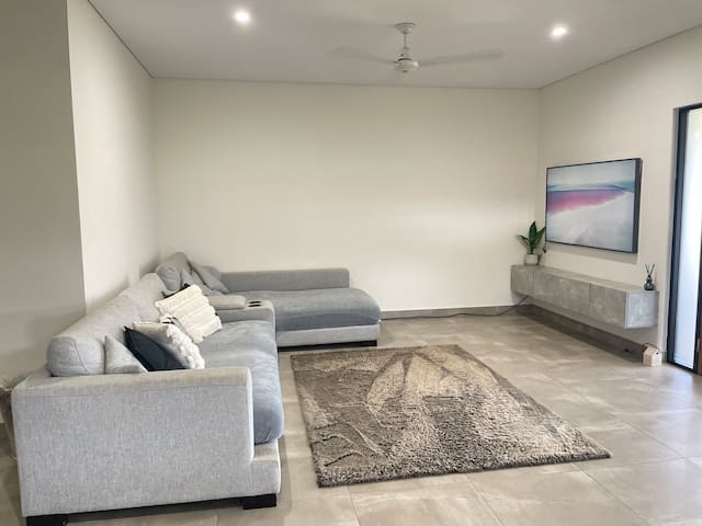 listing_image