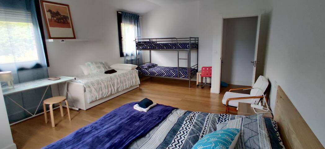 LAGA BLUE SURF gallery image 3