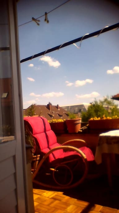 Sonniger Balkon