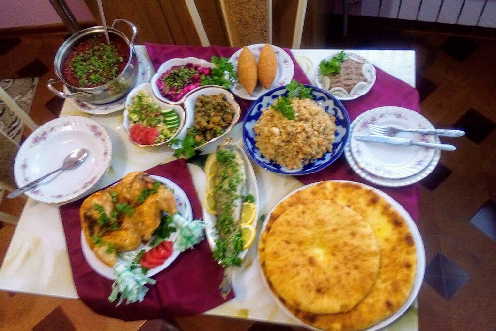 Наш lunch для гостей.
