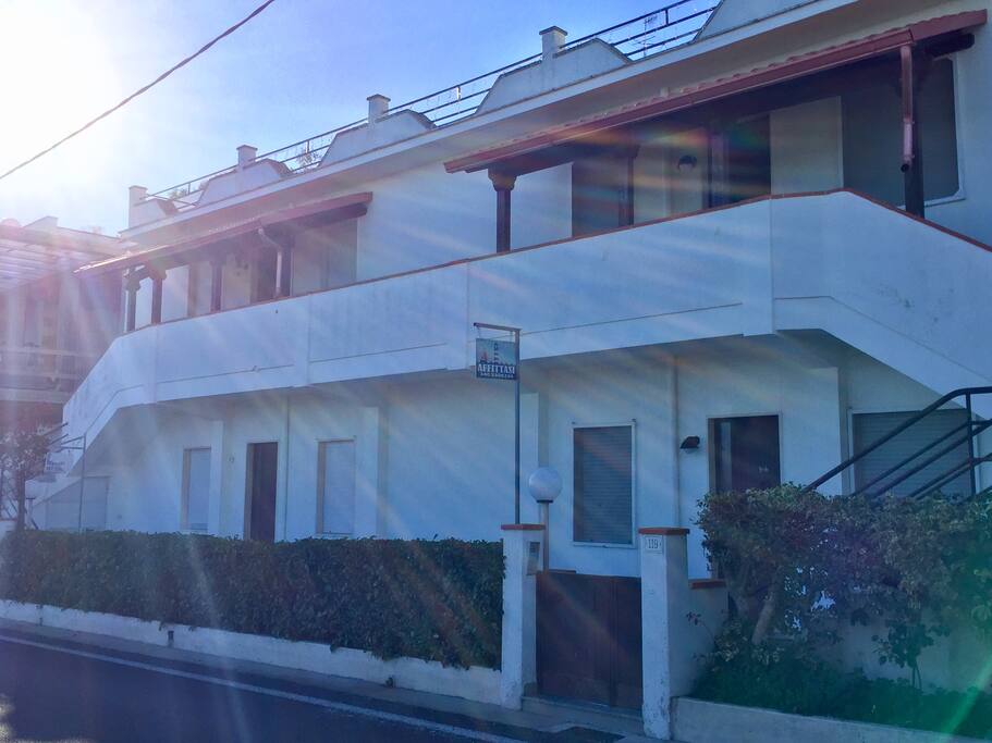Da Zia Donata - Cortile sul Mare
Facciata