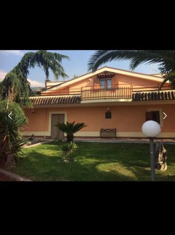 Airbnb Teano Vacation Rentals Places To Stay