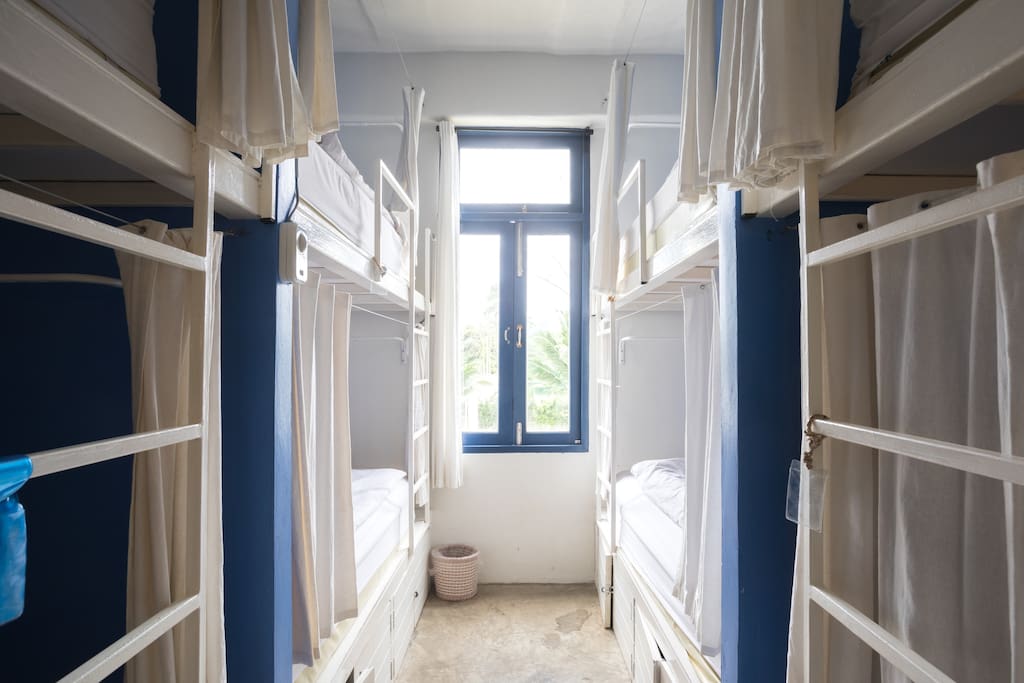 8-Bed Dormitory room