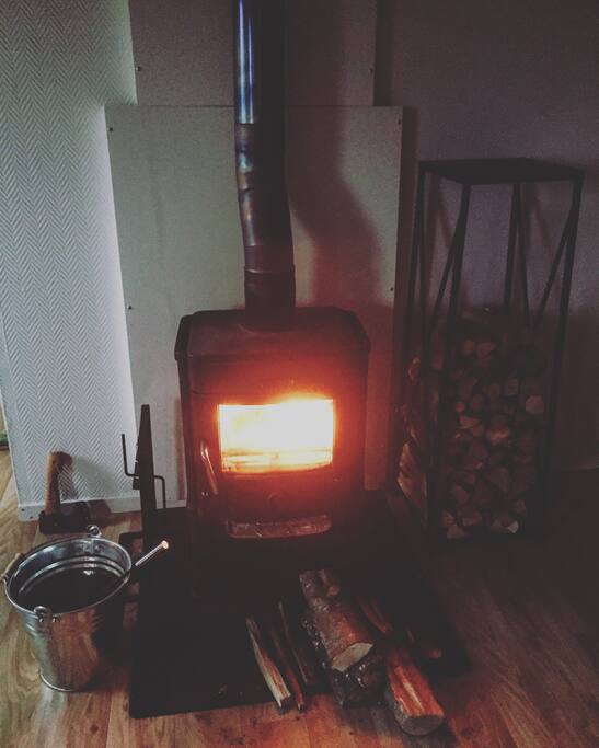 Myshörna med kamin