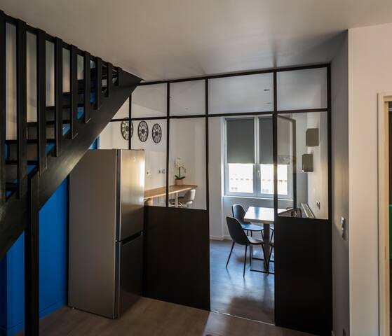 LYON HYPERCENTRE LOFT 4chambre&4sdb Parking Cowork gallery image 2