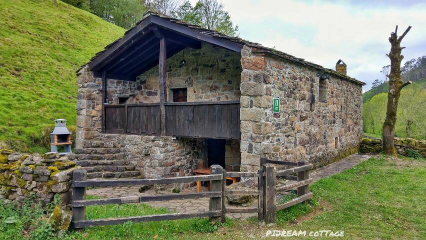 Hut of Pisueña