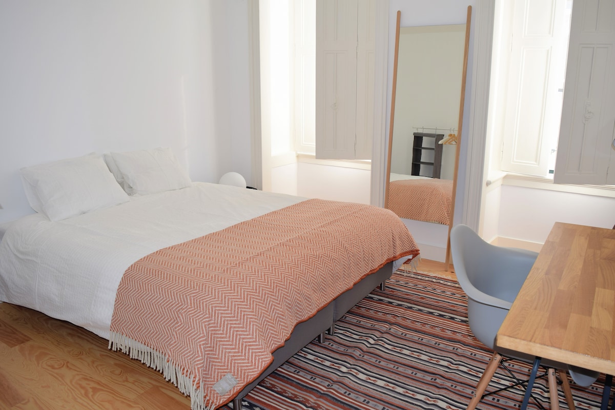 ٠٠/١٠-٠٠/١٣ جلسة